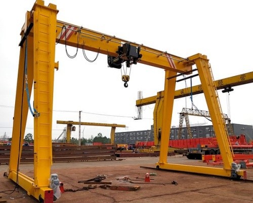 2t mobile gantry crane(3)