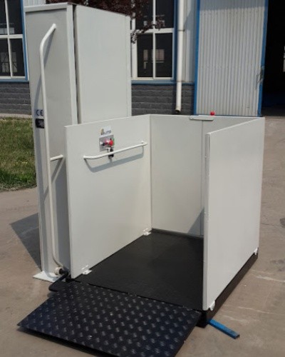 Hydraulic Wheelchair Lift (3)